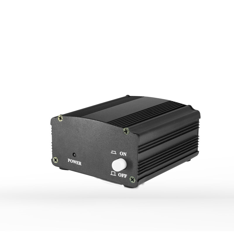 Phantom power supply